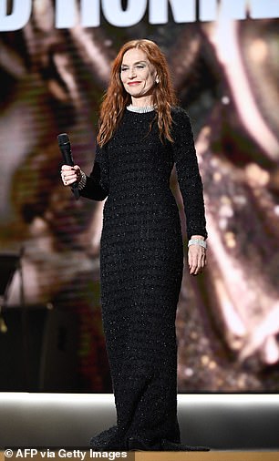 La star: l'attrice francese Isabelle Huppert ha tenuto un discorso prima di ricevere il Cesar Honor al 47° Cesar Film Awards.
